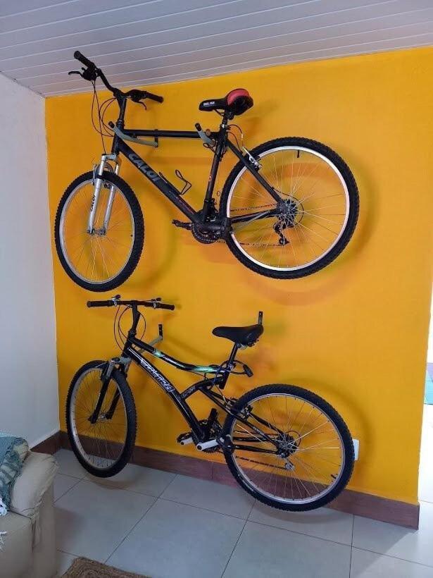Casinha Aconchegante No Centro De Bonito I Tv, Ar-Condicionado, Bicicletas, Rede, Cozinha E Wi-Fi 20Mb Villa Exteriör bild